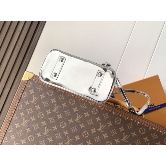 Replica Louis Vuitton Alma BB Bag M26335 Silver