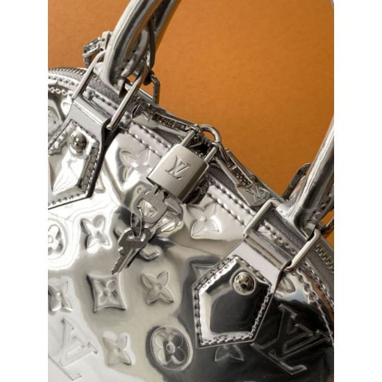 Replica Louis Vuitton Alma BB Bag M26335 Silver