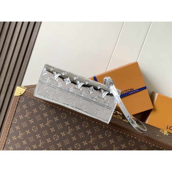 Replica Louis Vuitton Onthego PM Tote Bag M26373 Silver