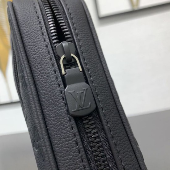Replica Louis Vuitton Trio Messenger Men Bag M26713 Black Replica Louis Vuitton Trio Messenger Men Bag M26713 Black