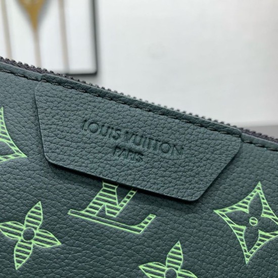 Replica Louis Vuitton Trio Messenger Men Bag m27154 Green Replica Louis Vuitton Trio Messenger Men Bag m27154 Green