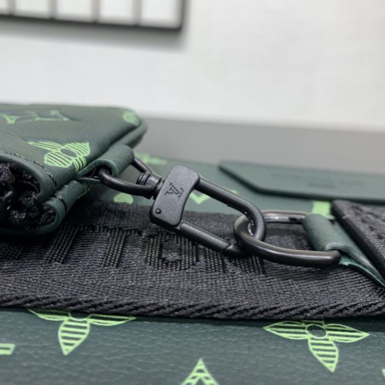 Replica Louis Vuitton Trio Messenger Men Bag m27154 Green Replica Louis Vuitton Trio Messenger Men Bag m27154 Green