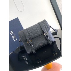 Replica Dior Hit the Road Flap Messenger Bag in Black Gravity Leather Fake Dior Hit the Road Flap Messenger Bag in Black Gravity Leather Replica