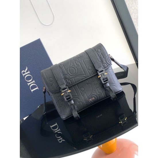 Replica Dior Hit the Road Flap Messenger Bag in Black Gravity Leather Fake Dior Hit the Road Flap Messenger Bag in Black Gravity Leather Replica