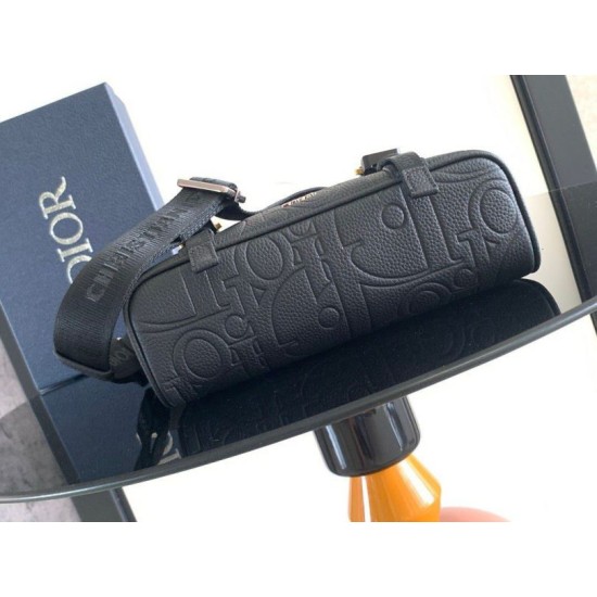 Replica Dior Hit the Road Flap Messenger Bag in Black Gravity Leather Fake Dior Hit the Road Flap Messenger Bag in Black Gravity Leather Replica