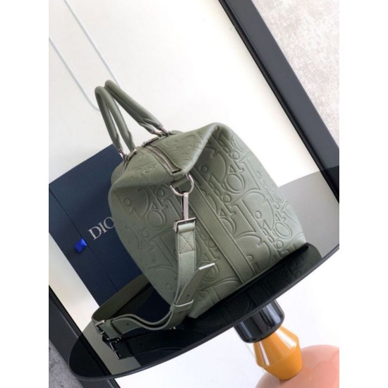 Replica Dior Weekender 40 Bag in Khaki Dior Gravity Leather Fake Dior Weekender 40 Bag in Khaki Dior Gravity Leather Replica