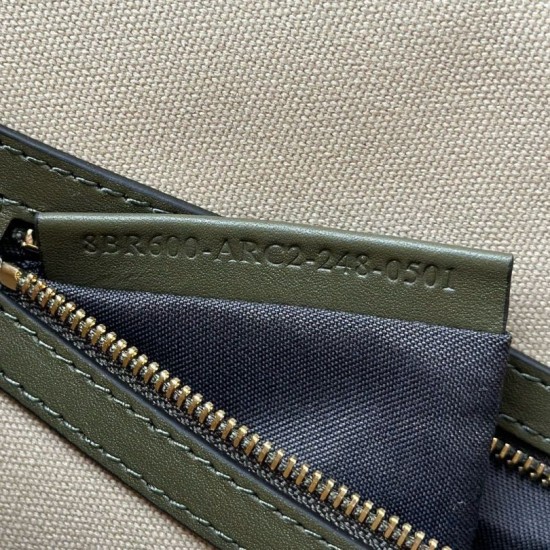 Fake Fendi Baguette Medium Bag in Canvas with Multicolor FF Embroidery Replica Fake Fendi Baguette Medium Bag in Canvas with Multicolor FF Embroidery Replica