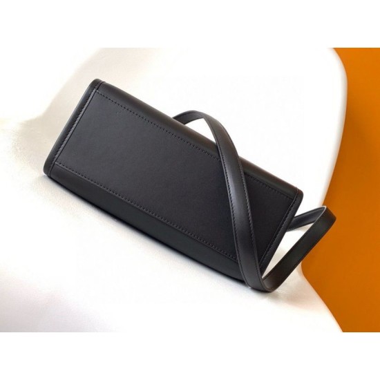 Fake Fendi Sunshine Small Tote Bag In Black Calfskin Replica Replica Fendi Sunshine Small Tote Bag In Black Calfskin