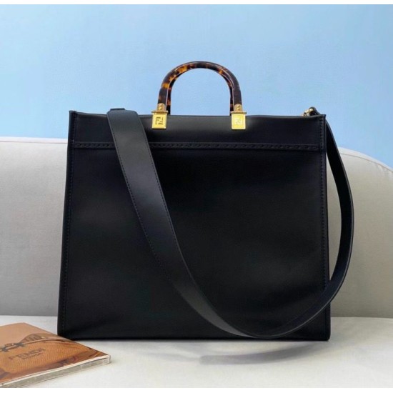 Fake Fendi Sunshine Medium Shopper Bag In Black Calfskin Replica Replica Fendi Sunshine Medium Shopper Bag In Black Calfskin