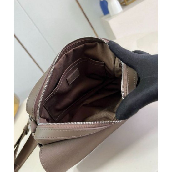 Replica Louis Vuitton Fastline Messenger Bag in Mocha LV Aerogram Leather M11626 Replica Louis Vuitton Fastline Messenger Bag in Mocha LV Aerogram Leather M11626