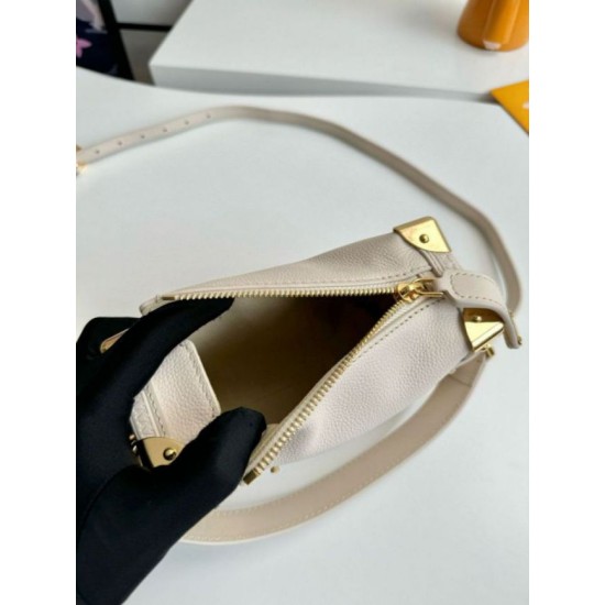 Fake Louis Vuitton Side Trunk PM Bag in Chalk Leather M23915 Replica Replica Louis Vuitton Side Trunk PM Bag in Chalk Leather M23915
