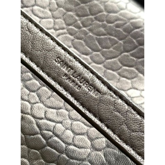 Replica Saint Laurent Niki Medium Chain Bag in Black Grained Lambskin Replica Saint Laurent Niki Medium Chain Bag in Black Grained Lambskin