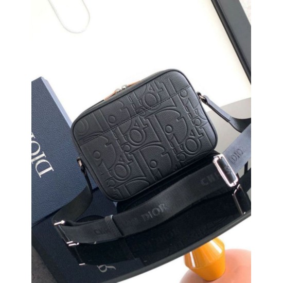Replica Dior Rider 2.0 Zipped Messenger Bag Black Gravity Fake Dior Rider 2.0 Zipped Messenger Bag Black Gravity Replica
