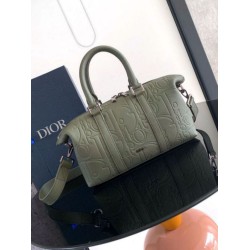 Replica Dior Weekender 25 Bag Khaki Dior Gravity Fake Dior Weekender 25 Bag Khaki Dior Gravity Replica