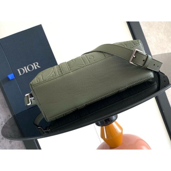 Replica Dior Weekender 25 Bag Khaki Dior Gravity Fake Dior Weekender 25 Bag Khaki Dior Gravity Replica