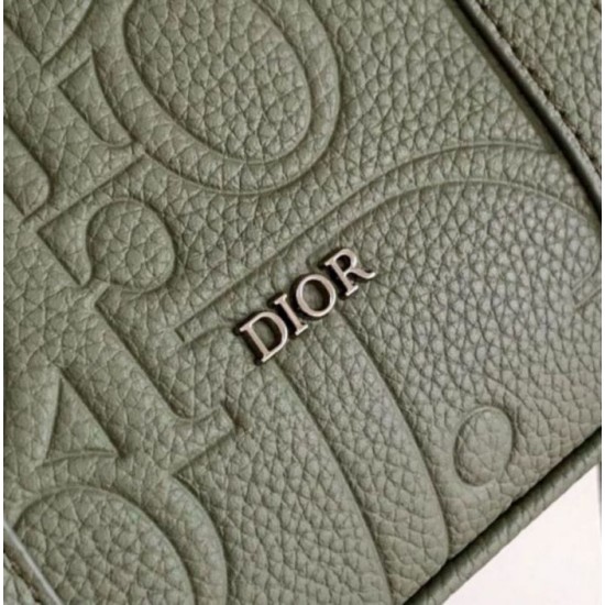 Replica Dior Weekender 25 Bag Khaki Dior Gravity Fake Dior Weekender 25 Bag Khaki Dior Gravity Replica