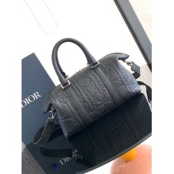 Fake Dior Weekender 25 Bag Black Dior Gravity Replica Fake Dior Weekender 25 Bag Black Dior Gravity Replica