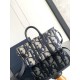 Replica Dior Weekender 25 Bag Beige Maxi Dior Oblique Jacquard Replica Dior Weekender 25 Bag Beige Maxi Dior Oblique Jacquard