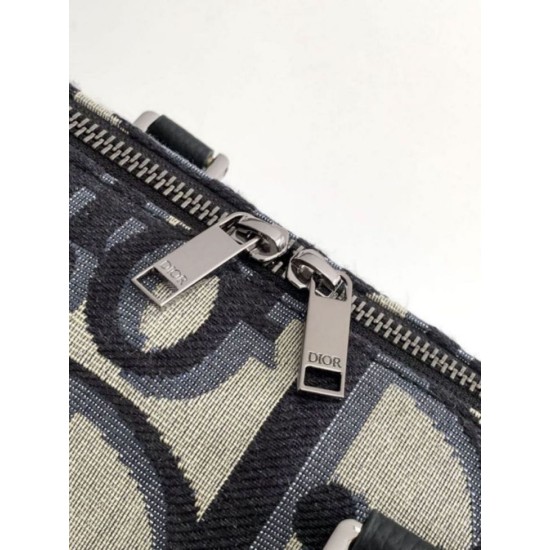 Replica Dior Weekender 25 Bag Beige Maxi Dior Oblique Jacquard Replica Dior Weekender 25 Bag Beige Maxi Dior Oblique Jacquard