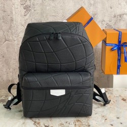 Replica Louis Vuitton Discovery Backpack Taurillon M21391