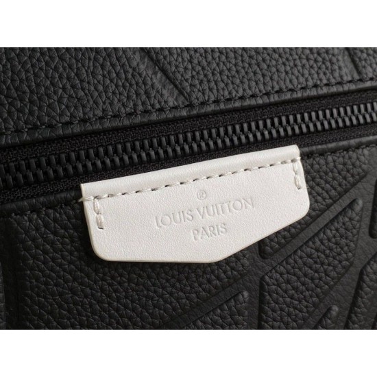 Replica Louis Vuitton Discovery Backpack Taurillon M21391 Replica Louis Vuitton Discovery Backpack Taurillon M21391