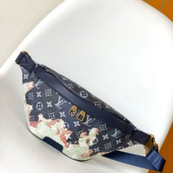 Replica Louis Vuitton Discovery Bumbag Monogram Bleach Canvas M23905