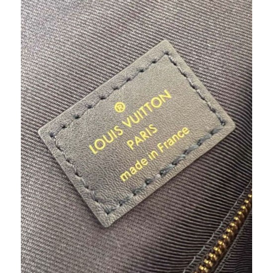 Fake Louis Vuitton Christopher MM Backpack Monogram Bleach Canvas M46805 Replica Replica Louis Vuitton Christopher MM Backpack Monogram Bleach Canvas M46805