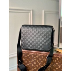 Replica Louis Vuitton District PM Bag Damier Infini N42711