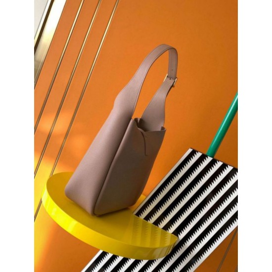 Replica Saint Laurent Le 5 À 7 Soft Small Shoulder Bag Beige Fake Saint Laurent Le 5 À 7 Soft Small Shoulder Bag Beige Replica
