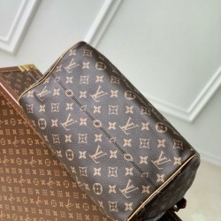 Replica Louis Vuitton Speedy P9 Bandouliere 40 Bag Monogram M24422