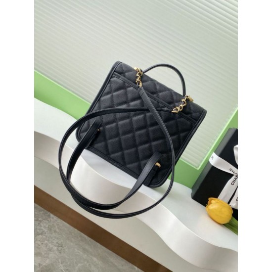 Replica Chanel 25B vintage Backpack Grained Calfskin AS5715 Black