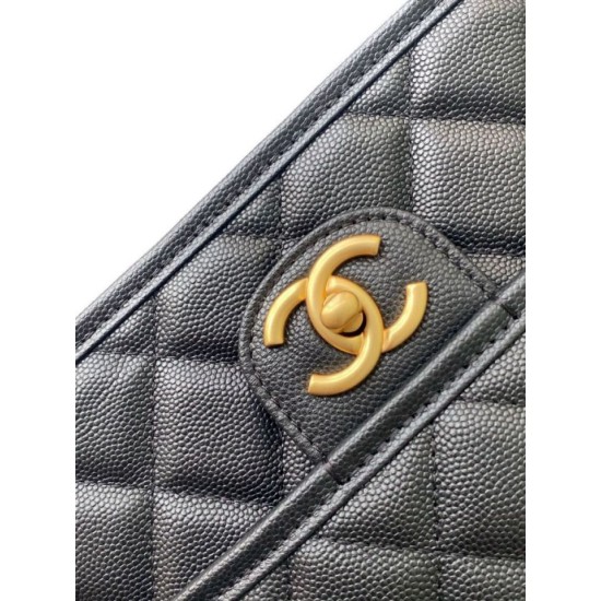 Replica Chanel 25B vintage Backpack Grained Calfskin AS5715 Black