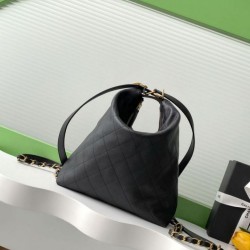 Replica Chanel Large Backpack AS5523 Black