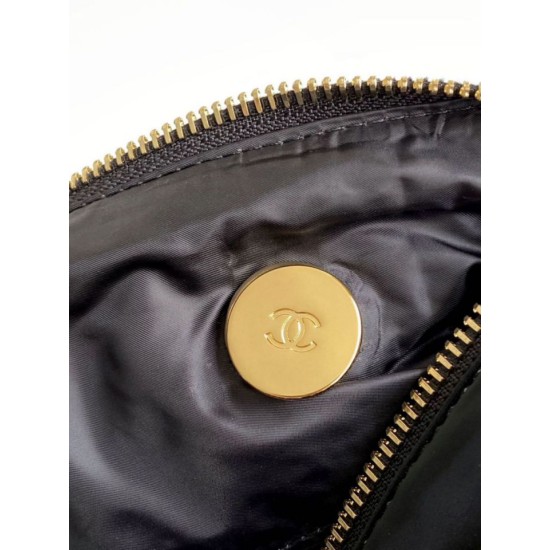 Replica Chanel Maxi Bowling Bag AS5055 Black