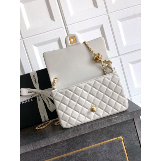 Replica Chanel Small Classic Flap CF Bag Shiny lambskin White