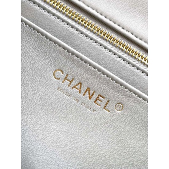 Replica Chanel Small Classic Flap CF Bag Shiny lambskin White