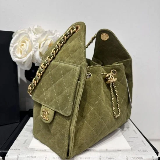 Replica Chanel 25c AS5293 Small Vintage Hobo Drawstring bucket Bag Deerskin Green