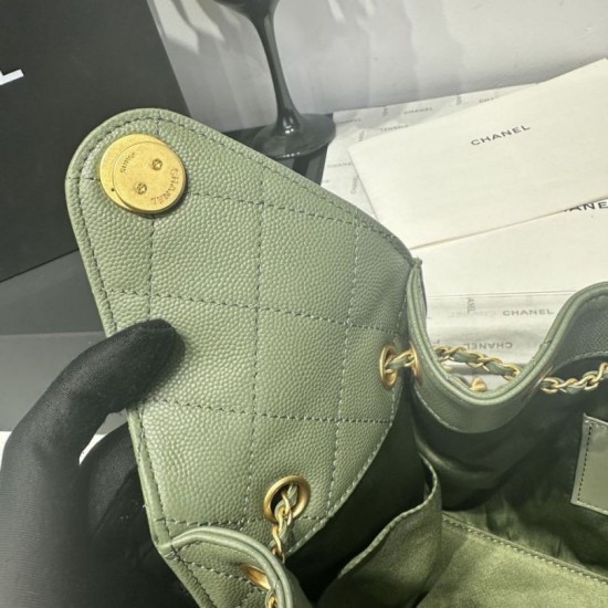 Replica Chanel 25c AS5293 Small Vintage Hobo Drawstring bucket Bag Grained Calfskin Green