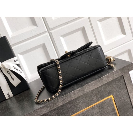 Replica Chanel 25K Small Flap Bag With Golden Ball Black Lambskin 