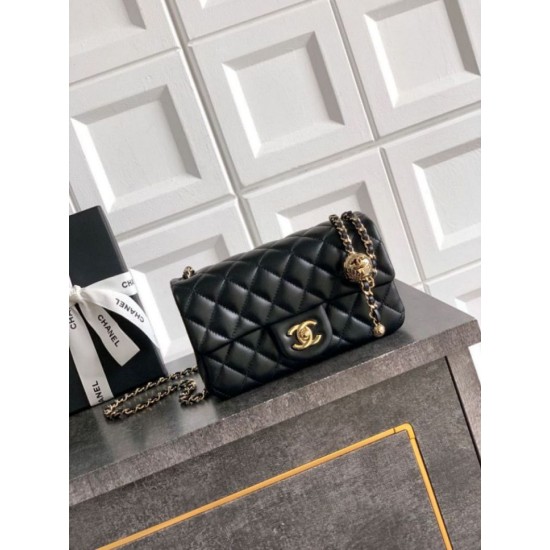 Replica Chanel 25K Small Flap Bag With Golden Ball Black Lambskin 
