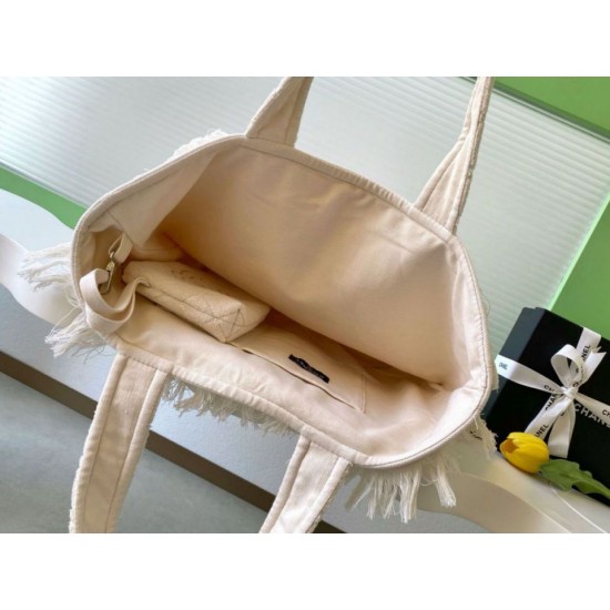 Replica Chanel Coco Beach Tote Bag with Small Bag Lambskin White