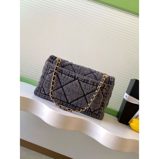 Replica Chanel Maxi Flap Bag Washed denim AS5734 Blue