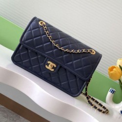 Replica Chanel 24K Sweet Flap bag Oil-waxed cowhide AS5145 Blue