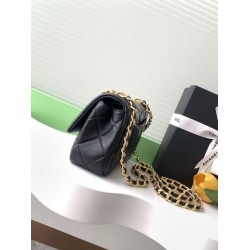 Replica Chanel Matelasse Coco Shoulder Bag AS4595 Black