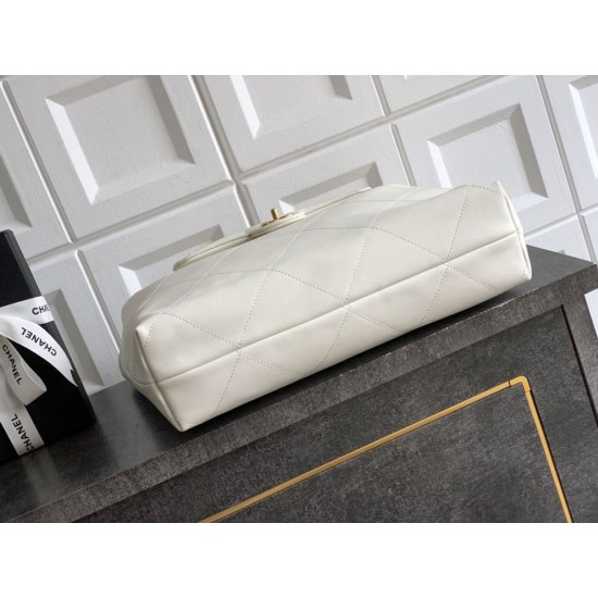 Replica Chanel Maxi Hobo Bag AS5839 Calfskin White