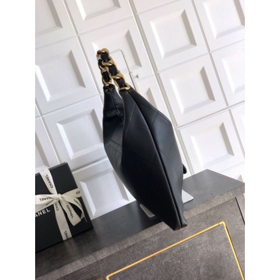 Replica Chanel  Hobo Bag AS5838 Calfskin Black