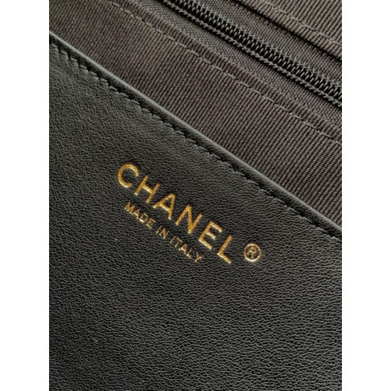 Replica Chanel  Hobo Bag AS5838 Calfskin Black