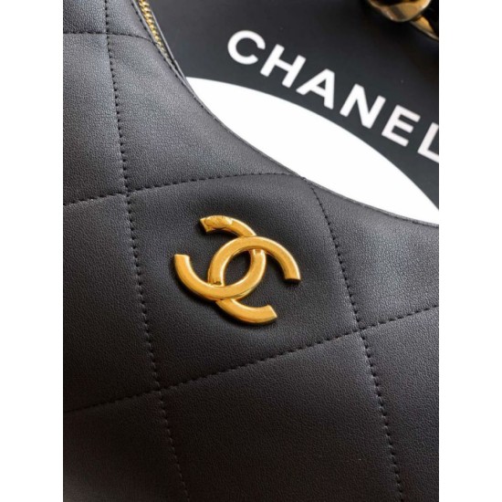 Replica Chanel Small Hobo Bag AS5837 Calfskin Black