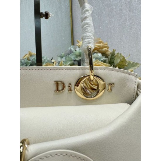 Replica Dior CD 26SS Bow-Adorned Tote Bag White