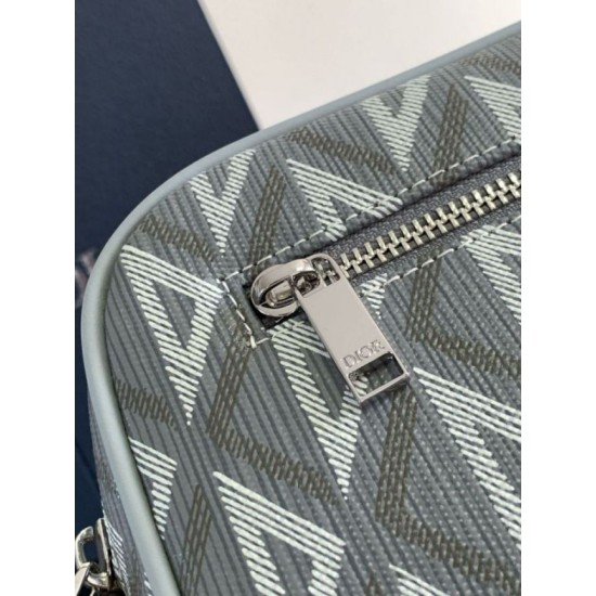 Replica Dior Toiletry Bag in Grey CD Diamond Canvas Replica Dior Toiletry Bag in Grey CD Diamond Canvas
